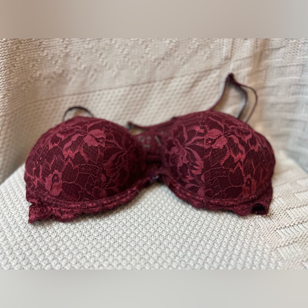 PINK Victoria’s Secret Racerback Bra